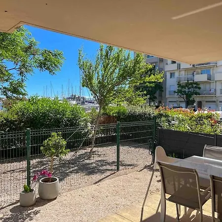 Face Au Bateaux, Neuf, 2 , Jardin * Canet-en-Roussillon