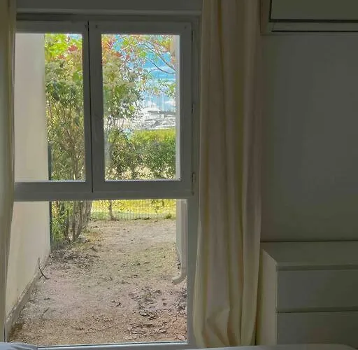 Апартаменты Face Au Bateaux, Neuf, 2 , Jardin